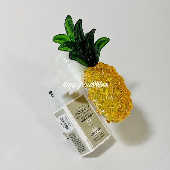 PINEAPPLE Wallflowers Scent Control™ Nightlight Plug - Picture 3 of 4